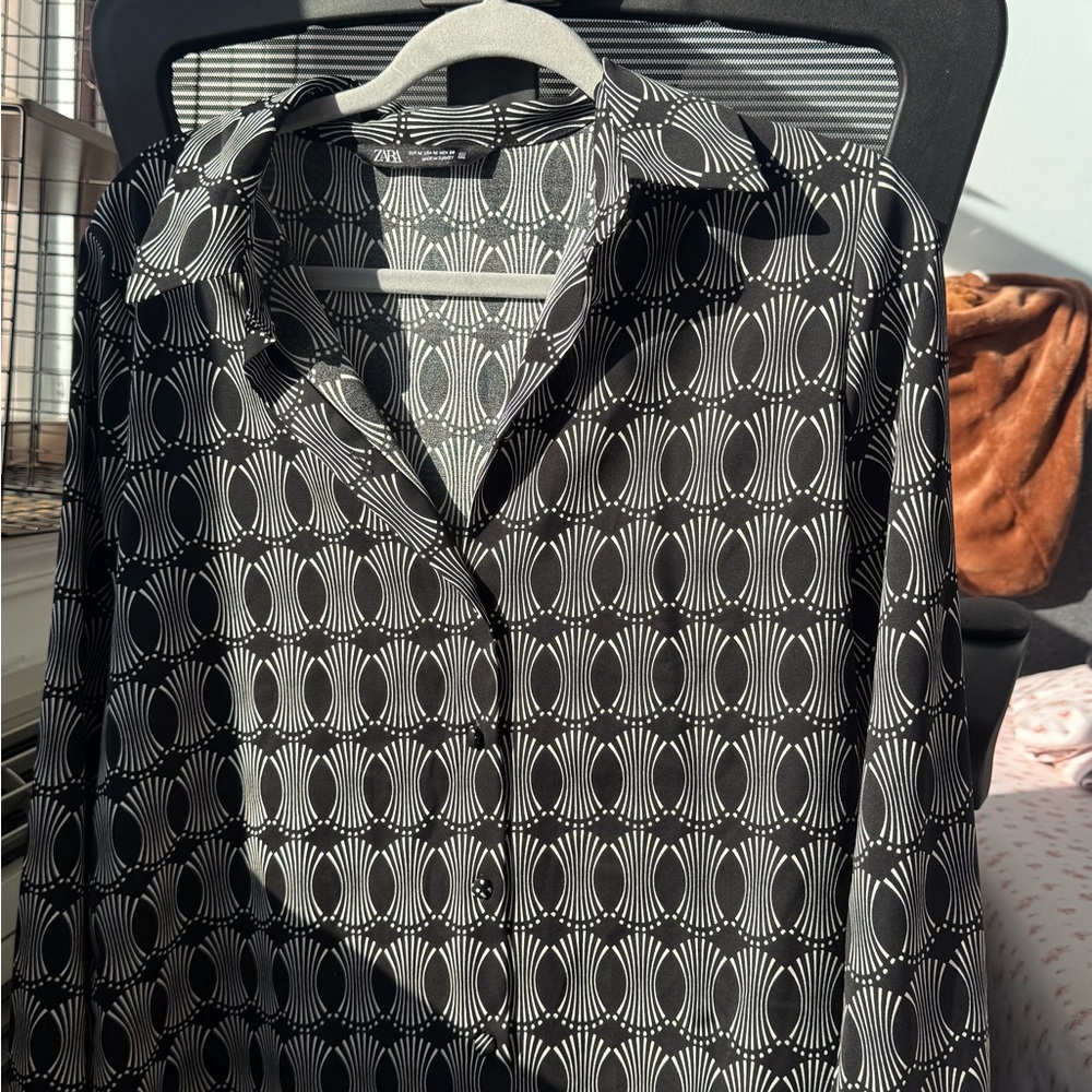 Black and White Patterned Formal Blouse